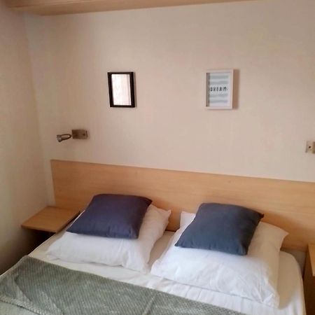 Camping, Mobil Home Equipe Proche Du Lac De Sainte Croix Et Des Gorges Du Verdon Dış mekan fotoğraf